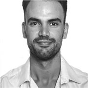 Soy psicologo terminando el master de psicologia general sanitaria, me apasiona la enseñanza